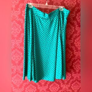 NEW Lands End Womens mid length skirt